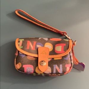 Dooney & Bourke Wristlet